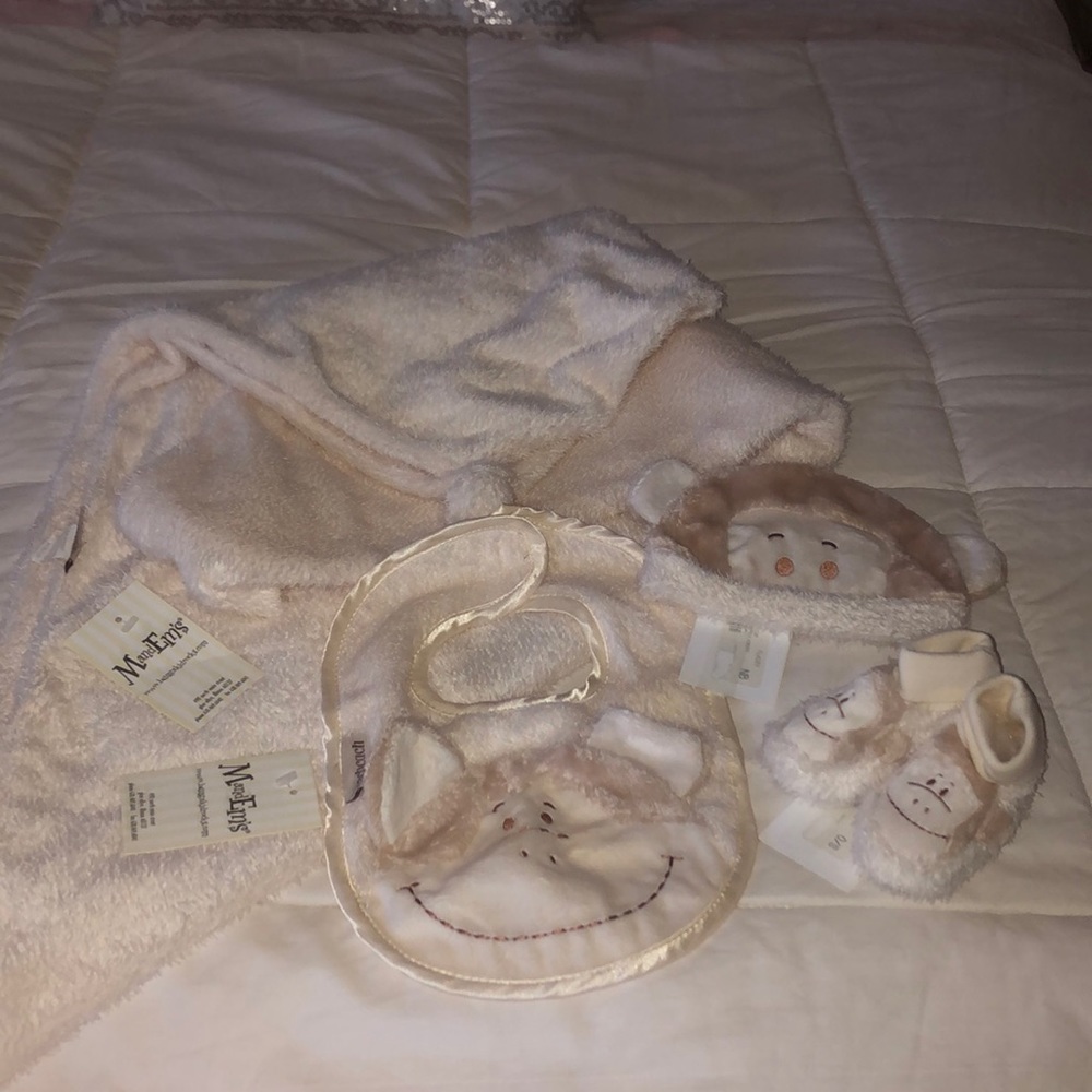 Baby Set, Blanket, bib, cap, booties
